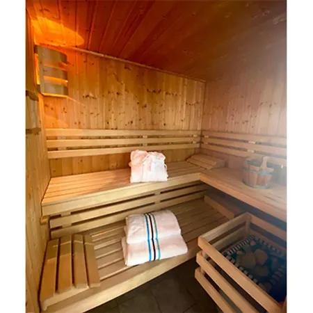 Anna Whg2 Brinkmannhaus 4-sterne - Viel Platz Strandnah Sauna Terrasse Grill * Heringsdorf (Usedom)