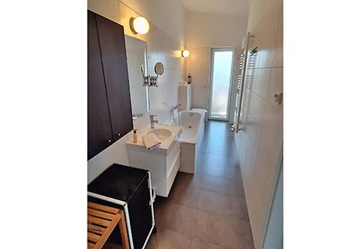 Anna Whg2 Brinkmannhaus 4-sterne - Viel Platz Strandnah Sauna Terrasse Grill * Ostseebad Heringsdorf